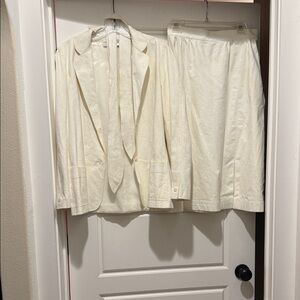 Halston Heritage Ivory Jacket with matching skirt